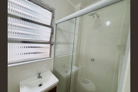 8_photo/94ce03aa9f.23351eba74f1df34-ATLAS-6bd39c67-2400-4eba-9180-25d3a0f3abc8.jpg de apartamento à venda com 1 quarto, 30m² em Boqueirão, Santos