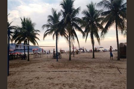 3_photo/94ce03aaa7.104342836db65edb-ATLAS-8549ffa7-ad2e-438a-810c-c0d40adfdd68.jpg de apartamento à venda com 0 quarto, 39m² em Boqueirão, Santos