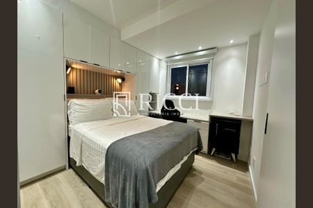 5_photo/94ce03aac3.b0c4bb2a82e5c4f0-ATLAS-efe040b2-ece9-4cca-b15e-b1c0c68384b0.jpg de apartamento à venda com 2 quartos, 74m² em Boqueirão, Santos