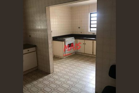 11_photo/94ce03aae7.c6267d18045375b9-ATLAS-4deed503-53dd-4ccd-bdbc-025cd331db64.jpg de casa à venda com 4 quartos, 320m² em Boqueirão, Santos