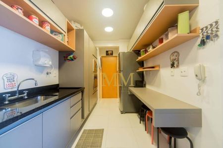 2_photo/94ce03ab0b.41106d5cc2ac2018-ATLAS-90034b0a-42c8-4e56-8bdd-2d03d392cdae.jpg de apartamento à venda com 3 quartos, 118m² em Boqueirão, Santos