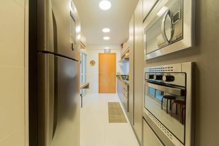 9_photo/94ce03ab0b.41106d5cc2ac2018-ATLAS-c66e99d0-4877-4650-8a5c-0bb5bfee9603.jpg de apartamento à venda com 3 quartos, 118m² em Boqueirão, Santos