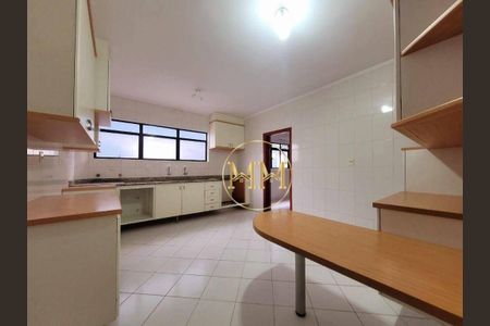 4_photo/94ce03ab23.c3c0d8c8145fef27-ATLAS-434e7d72-0c45-4196-a164-e1d15bec808f.jpg de apartamento à venda com 4 quartos, 227m² em Boqueirão, Santos