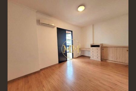 8_photo/94ce03ab23.c3c0d8c8145fef27-ATLAS-683d1bde-9b6b-41ef-b010-051a143810ff.jpg de apartamento à venda com 4 quartos, 227m² em Boqueirão, Santos