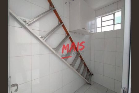 47_photo/94ce03ab3b.e98a0441d5514113-ATLAS-5b66bbea-7e4d-4871-894f-81100aecf2d5.jpg de casa para alugar com 3 quartos, 167m² em Boqueirão, Santos