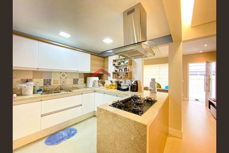 9_photo/94ce03abc9.32a8019b0364636a-ATLAS-b88e9cca-ca5e-4de3-aa9f-157cb5f53736.jpg de casa à venda com 3 quartos, 113m² em Boqueirão, Santos