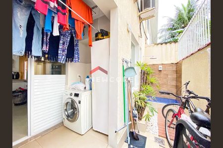 25_photo/94ce03abc9.32a8019b0364636a-ATLAS-d37fea70-4495-4a8b-9ae4-e7f49d1d9d7b.jpg de casa à venda com 3 quartos, 113m² em Boqueirão, Santos