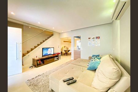 5_photo/94ce03abc9.7f0f6ccc076db118-ATLAS-e592170d-cd4f-421f-9db2-9198f2ffd0d6.jpg de casa à venda com 3 quartos, 113m² em Boqueirão, Santos