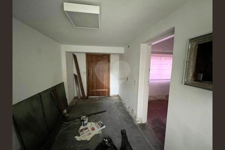 3_photo/94ce03abe5.b530766e35808669-ATLAS-9d2cdf08-cf74-48cc-a9cb-0b9e576dafb7.jpg de casa para alugar com 0 quarto, 118m² em Macuco, Santos