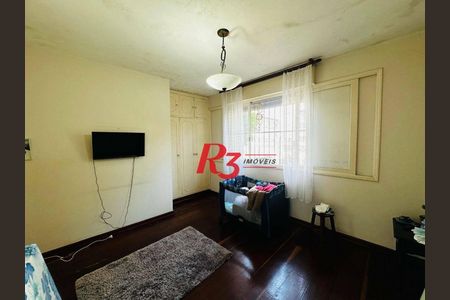 18_photo/94ce03ac1d.69530a6104d48ca1-ATLAS-97d3e5d0-9ae0-43d7-b9f3-d7f1cbb1ea1d.jpg de casa à venda com 4 quartos, 260m² em Embaré, Santos