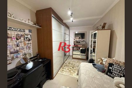 2_photo/94ce03ac31.eb7ee1c62e8591fd-ATLAS-1e349d46-40a7-4e02-bc21-7d29db263297.jpg de casa à venda com 3 quartos, 159m² em Embaré, Santos