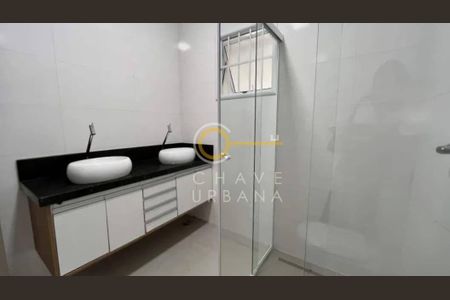 12_photo/94ce03ac3d.4e1a6e6486a440d9-ATLAS-8b752219-8d75-4669-a0a2-a82ee409faff.jpg de casa à venda com 2 quartos, 80m² em Embaré, Santos