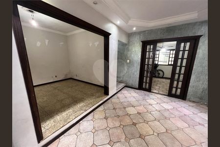 15_photo/94ce03ac7b.cc80a849dbb3670d-ATLAS-2d21d796-00bf-408b-b0a8-edc8673730b0.jpg de casa para alugar com 3 quartos, 400m² em Embaré, Santos