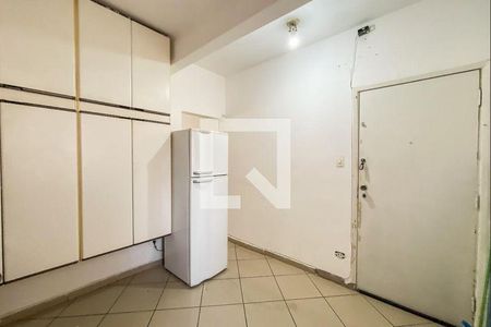 14_photo/94ce03acc5.30b7b9bd6849b84c-ATLAS-3ecb55a8-645e-4fc1-b647-27d57d3d2da5.jpg de kitnet/studio à venda com 1 quarto, 30m² em Embaré, Santos