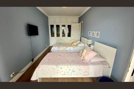 2_photo/94ce03acd7.bdd36e340f7a8e57-ATLAS-40400f08-c604-4606-a51e-36a32b1be21c.jpg de apartamento à venda com 3 quartos, 153m² em Embaré, Santos