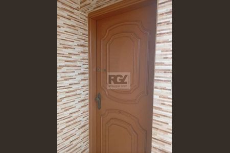 2_photo/94ce03ace5.1af2fdc7250ab0f4-ATLAS-4af82bcf-1869-4e06-928f-bcd01f679844.jpg de casa para alugar com 2 quartos, 108m² em Embaré, Santos