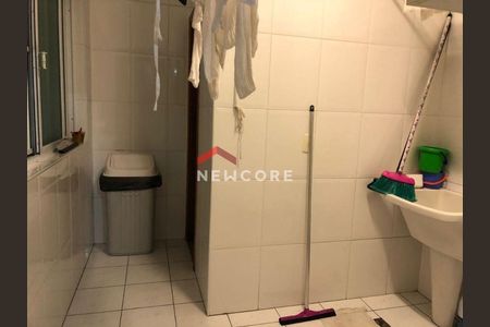 12_photo/94ce03acf3.6fe88814f58c8792-ATLAS-90ffd116-e4eb-4cfd-8d65-0fac73d43228.jpg de casa à venda com 5 quartos, 300m² em Embaré, Santos