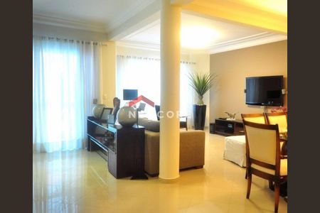 2_photo/94ce03acf3.6fe88814f58c8792-ATLAS-e2ef6b26-eee8-4a29-ae43-567a2406e88a.jpg de casa à venda com 5 quartos, 300m² em Embaré, Santos