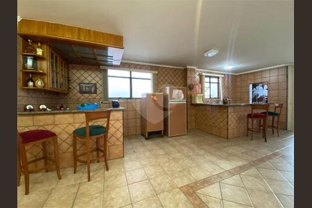 4_photo/94ce03acf9.1987c265c069de70-ATLAS-23ecc2e1-0dc1-49f5-9d87-4ca7b3a580e6.jpg de casa à venda com 5 quartos, 258m² em Embaré, Santos