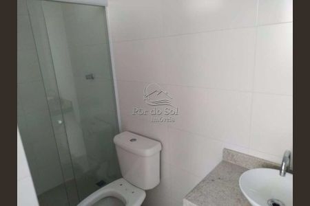7_photo/94ce03acfb.5184e7569389a7e7-ATLAS-a80082e6-7c75-4c34-a249-275f2dee3e3a.jpg de casa à venda com 4 quartos, 280m² em Embaré, Santos