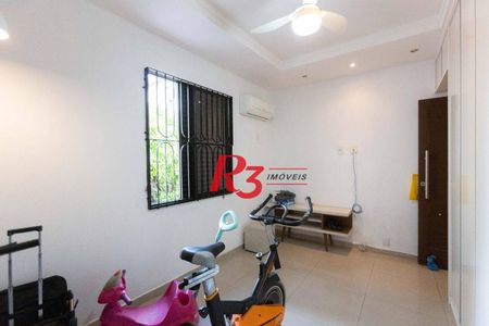 39_photo/94ce03ad39.db411f268cee2832-ATLAS-3e5a77c1-14e5-4e30-b4f6-ee47d635e237.jpg de apartamento à venda com 3 quartos, 115m² em Embaré, Santos