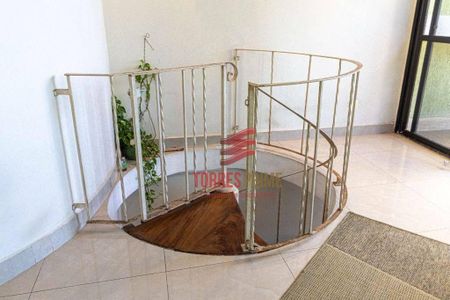 7_photo/94ce03ad45.5bf78dd27da25e8d-ATLAS-8a68c57e-4a70-431d-8152-4d6990e4b0b5.jpg de apartamento à venda com 3 quartos, 163m² em Embaré, Santos