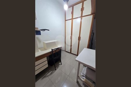 7_photo/94ce03ad51.a567208b96e462a3-ATLAS-3d7ad0f2-7337-4432-bc8c-0f095b4e18dc.jpg de casa à venda com 3 quartos, 161m² em Embaré, Santos