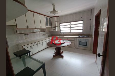 19_photo/94ce03ad8d.66fcc92b62920e23-ATLAS-f97c7c32-d52f-4e1c-a005-f7b3e16d5fde.jpg de casa à venda com 4 quartos, 358m² em Embaré, Santos