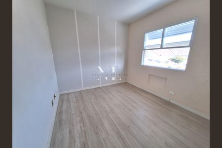 7_photo/94ce03ad93.f861ecc718bdcbd7-ATLAS-d0f2fae4-40f8-45f2-8cb3-bf7b03e16b61.jpg de casa à venda com 2 quartos, 69m² em Embaré, Santos