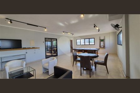 23_photo/94ce03ae0f.ba3e4f1a03d92c8a-ATLAS-859d8515-d322-4487-8d4b-e3c6752d5302.jpg de apartamento à venda com 1 quarto, 63m² em Embaré, Santos