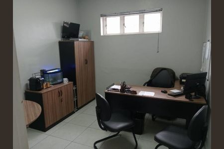 5_photo/94ce03ae37.f861ecc718bdcbd7-ATLAS-3965348c-64ac-4bac-8d3e-9ace5c96f6d3.jpg de casa à venda com 3 quartos, 180m² em Embaré, Santos