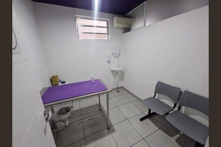 10_photo/94ce03ae37.f861ecc718bdcbd7-ATLAS-7b4df2c1-cbb3-49f1-9d31-40b0f7f727ac.jpg de casa à venda com 3 quartos, 103m² em Embaré, Santos