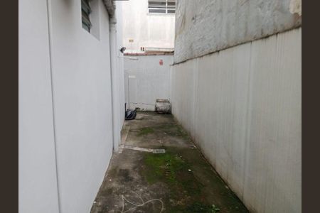 18_photo/94ce03ae37.f861ecc718bdcbd7-ATLAS-a3a2c67c-326f-479f-b72a-eb07d26bcde1.jpg de casa à venda com 3 quartos, 180m² em Embaré, Santos