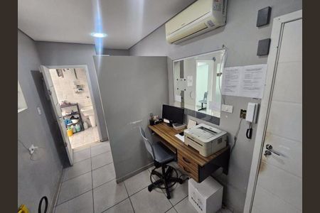 12_photo/94ce03ae37.f861ecc718bdcbd7-ATLAS-b40e92e3-7f3e-4815-9666-6c932d03f7df.jpg de casa à venda com 3 quartos, 103m² em Embaré, Santos