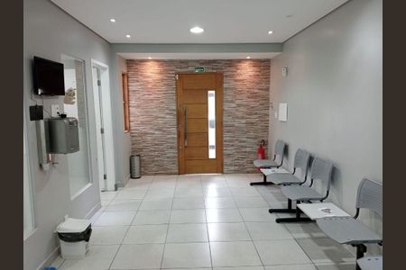 3_photo/94ce03ae37.f861ecc718bdcbd7-ATLAS-e0919831-3982-45f2-9b1a-01fe45b6b13d.jpg de casa à venda com 3 quartos, 180m² em Embaré, Santos