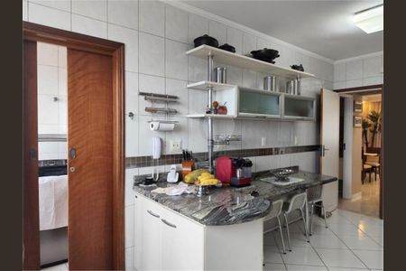 15_photo/94ce03ae91.cd7590bb9d2dec18-ATLAS-a74b9ac2-00e2-459a-b081-647a0163cfe4.jpg de apartamento à venda com 4 quartos, 232m² em Embaré, Santos