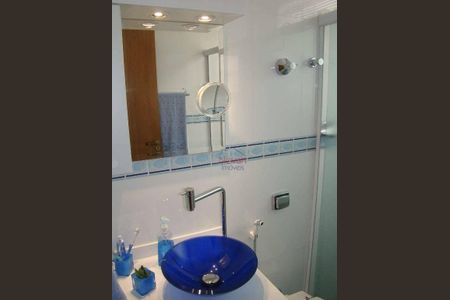 12_photo/94ce03ae9d.e78378ebf58ab65d-ATLAS-2cb0db24-b0a0-4342-9aa8-8d7f22ec42ae.jpg de apartamento à venda com 2 quartos, 65m² em Embaré, Santos