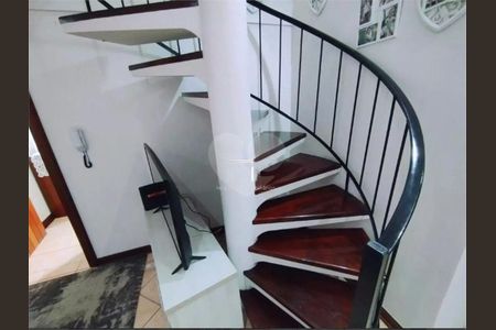 8_photo/94ce03aea3.a7b2593691b93303-ATLAS-e133deec-716e-404d-9ebe-02eb39d7d64b.jpg de apartamento à venda com 3 quartos, 156m² em Embaré, Santos