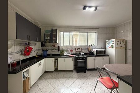 5_photo/94ce03aeb1.c73b78bac5a2f3b6-ATLAS-405d3a69-ff69-49d8-beff-014285dd8c5a.jpg de apartamento à venda com 3 quartos, 100m² em Embaré, Santos