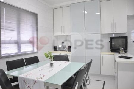 10_photo/94ce03aec1.e9260ab3b42e63c3-ATLAS-8b49d6e0-49ee-4a7a-a55e-c4a95c21029f.jpg de apartamento à venda com 3 quartos, 200m² em Ponta da Praia, Santos