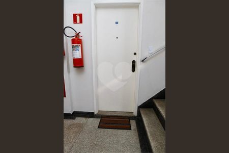 67_photo/94ce03aec5.cf4888df2985fdb1-ATLAS-2ecf7723-a504-4de0-9502-fdbc19d1cd5f.jpg de apartamento à venda com 2 quartos, 61m² em Ponta da Praia, Santos