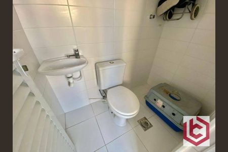 43_photo/94ce03aecd.7cc5f6eb30674ee3-ATLAS-877acd94-b2cf-400c-80f0-823a5e4e00b7.jpg de casa para alugar com 3 quartos, 272m² em Macuco, Santos