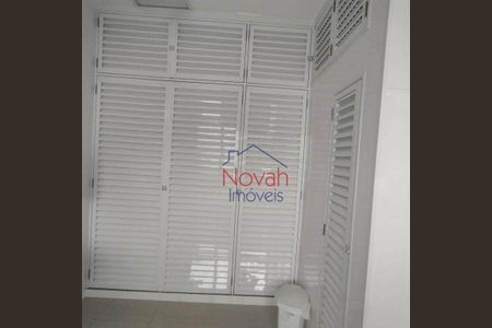 4_photo/94ce03aee3.e3da74daae84817a-ATLAS-2ac52c14-bcfa-4429-8e09-c87d90e4c739.jpg de casa à venda com 3 quartos, 135m² em Embaré, Santos