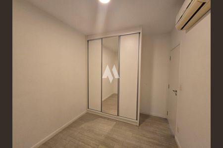 18_photo/94ce03aee5.e6f02a1e96aef2b1-ATLAS-ba3fb297-7841-441a-a246-d541e51923e7.jpg de apartamento à venda com 4 quartos, 204m² em Embaré, Santos