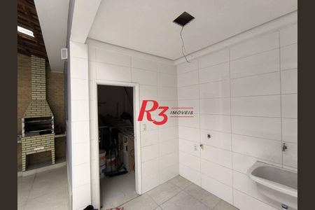 17_photo/94ce03aef7.1cf36469cc62d903-ATLAS-56dfd05c-772f-4519-adca-9aa8fb875925.jpg de casa para alugar com 3 quartos, 190m² em Embaré, Santos