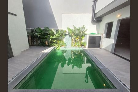 12_photo/94ce03aef7.aa3f54dcddd2e04f-ATLAS-3580d036-aa20-4ff8-8b8c-a934e7cc3a4a.jpg de casa à venda com 3 quartos, 205m² em Embaré, Santos