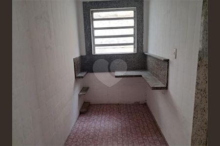 9_photo/94ce03af09.f593c65414f33db3-ATLAS-4c35bc5c-df71-45c9-b2de-4e9aa7311bb2.jpg de casa à venda com 3 quartos, 140m² em Macuco, Santos