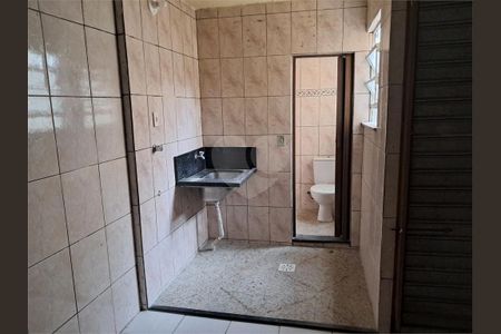 10_photo/94ce03af09.f593c65414f33db3-ATLAS-4dd9b2b5-2675-45e6-9cfa-2c41d268da8f.jpg de casa à venda com 3 quartos, 140m² em Macuco, Santos