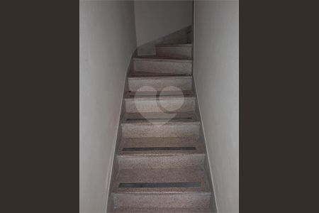 2_photo/94ce03af09.f593c65414f33db3-ATLAS-ff124ffd-0efc-4b44-839a-5262f6a1884b.jpg de casa à venda com 3 quartos, 140m² em Macuco, Santos