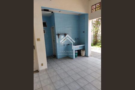 10_photo/94ce03af15.a49d907f0912b726-ATLAS-5daac7a0-4e3d-49d5-8a66-8fc82b481be9.jpg de casa à venda com 5 quartos, 330m² em Embaré, Santos